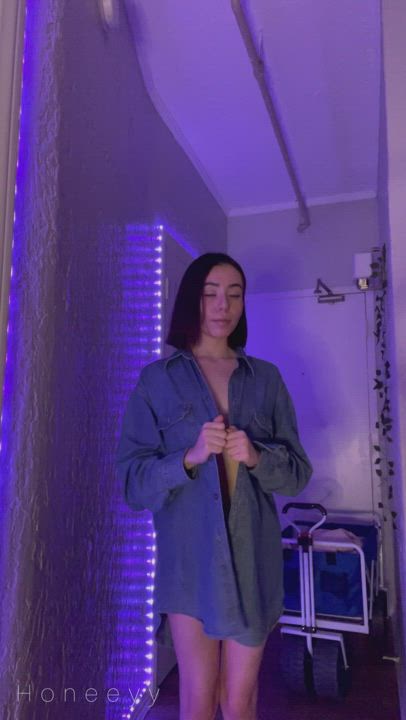 Honey <strong>@honeeyy_</strong> in extra small amateur boobs porn video