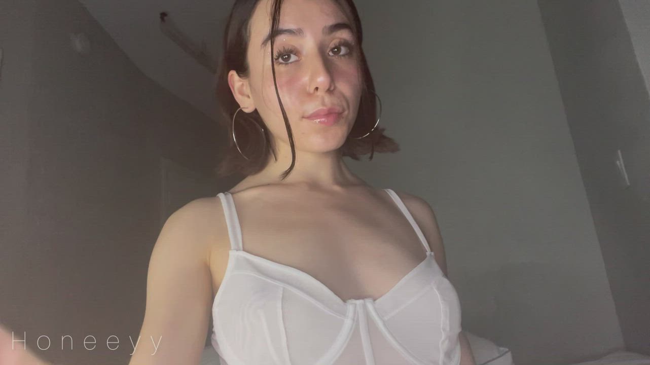 Honey <strong>@honeeyy_</strong> in extra small amateur dress porn video