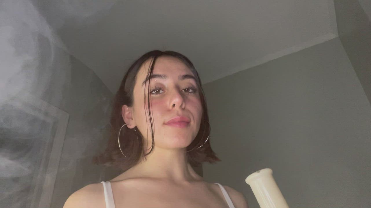 Honey <strong>@honeeyy_</strong> in porn video