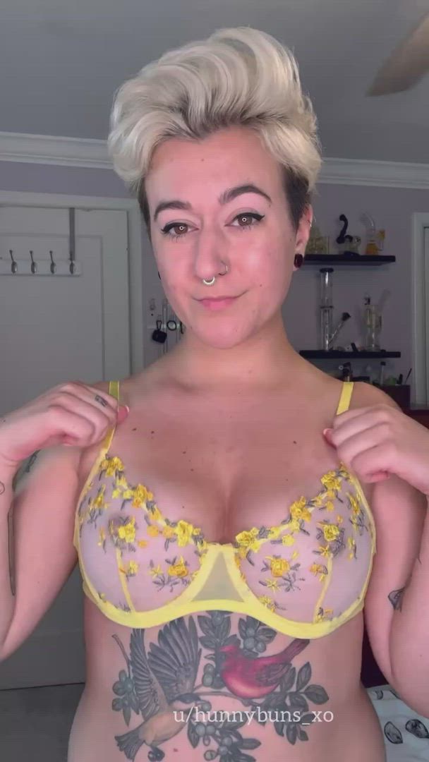 Hunnybunsxo <strong>@hunnybuns_xo</strong> in porn video