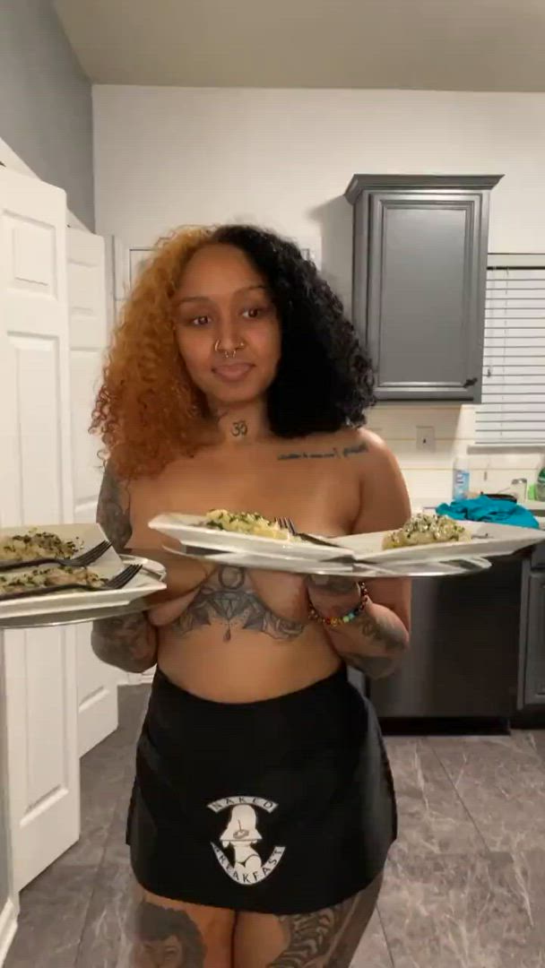 Ihatebaconx tattoobbyx <strong>@tattoobbyx</strong> in big ass amateur booty porn video