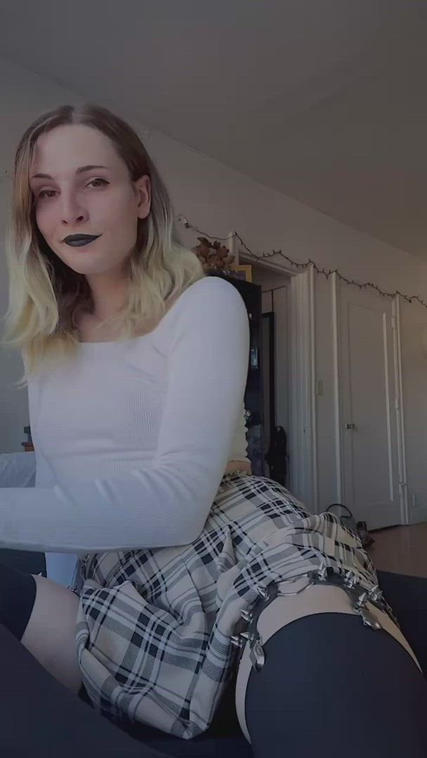 Indie Chic <strong>@indiechic</strong> in trans woman big dick penis cock porn video