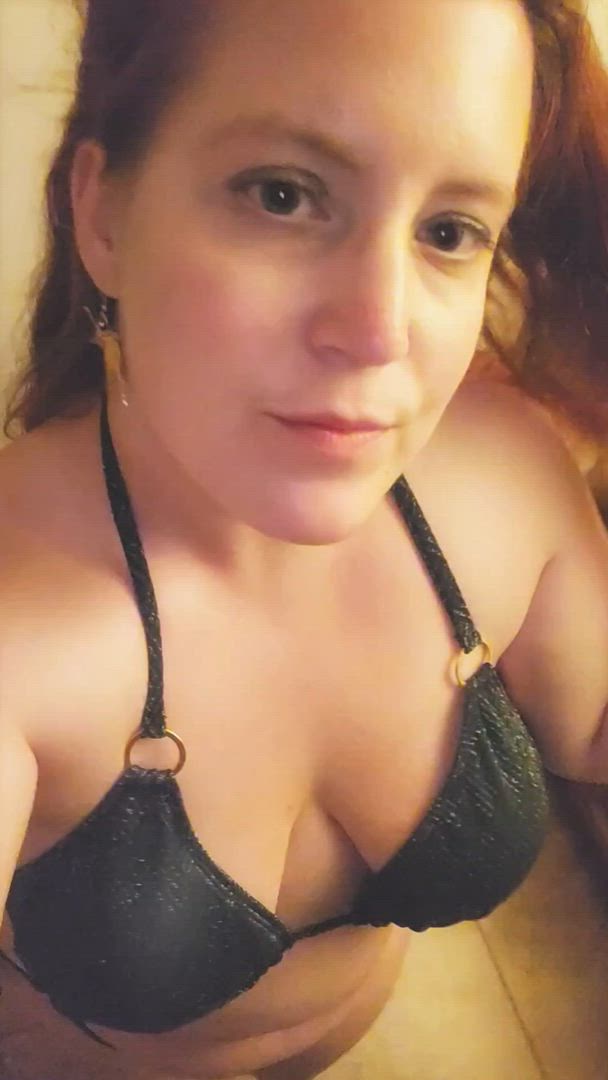Irissilkmaiden <strong>@irissilkmaiden</strong> in natural tits milf porn video