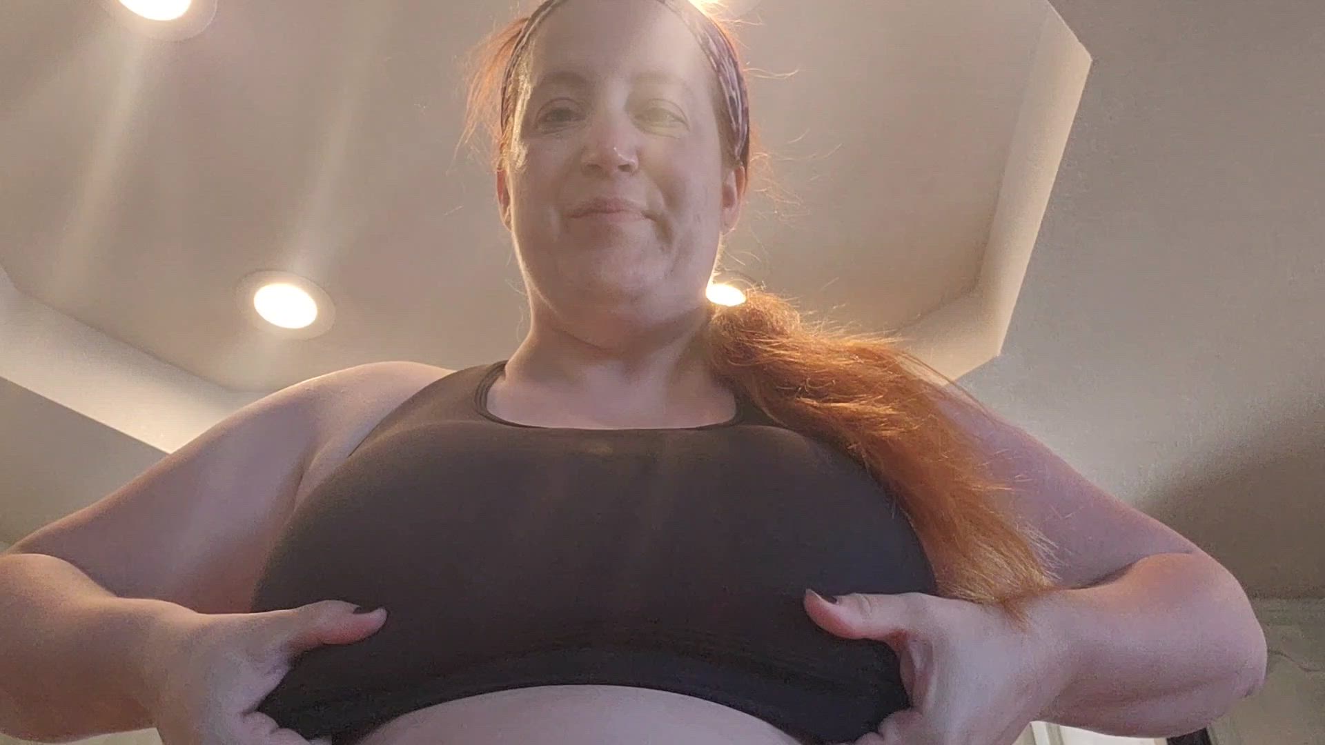 Irissilkmaiden <strong>@irissilkmaiden</strong> in big natural tits porn video