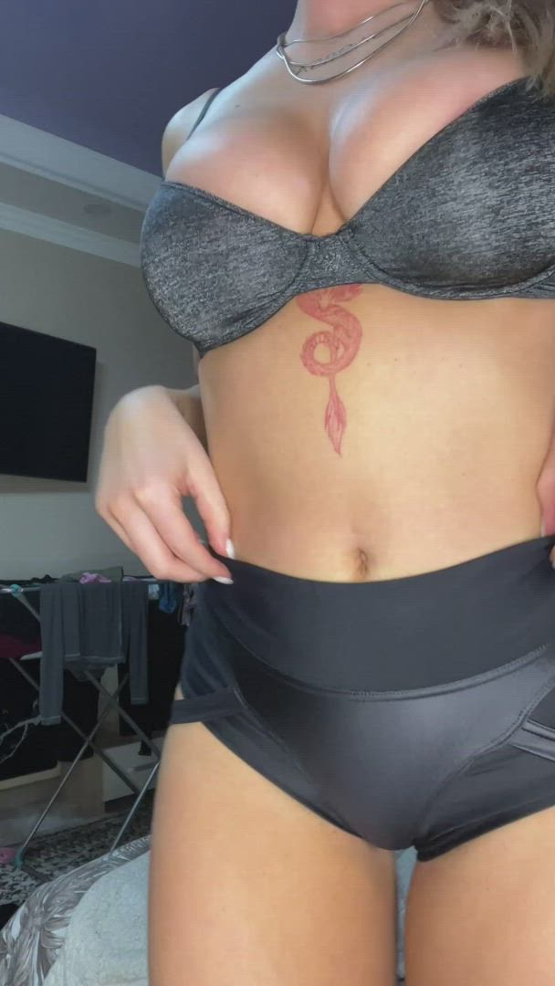 Ishtar20001133 <strong>@ishtar.xxx29</strong> in tattedphysique bubble butt big ass blonde boobs booty porn video