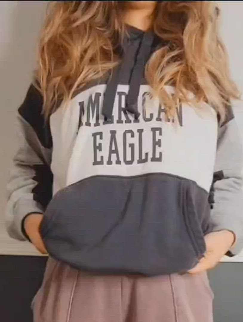 ItsLexi ? <strong>@itslexi91</strong> in big natural tits titty drop milf porn video