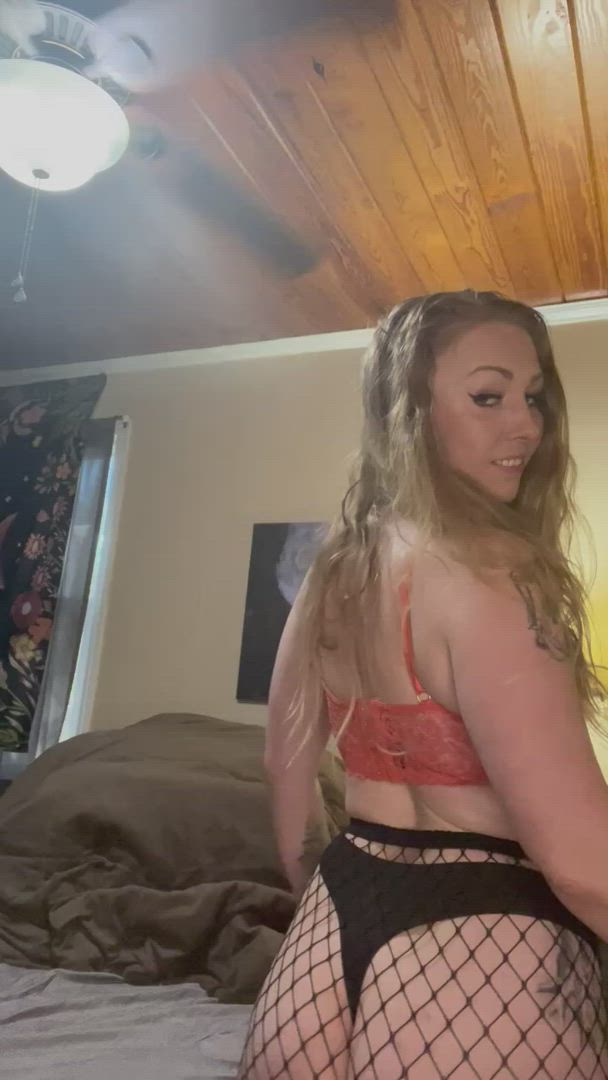 Itsviv <strong>@viviansapphire22</strong> in clapping ass onlyfans fishnet porn video