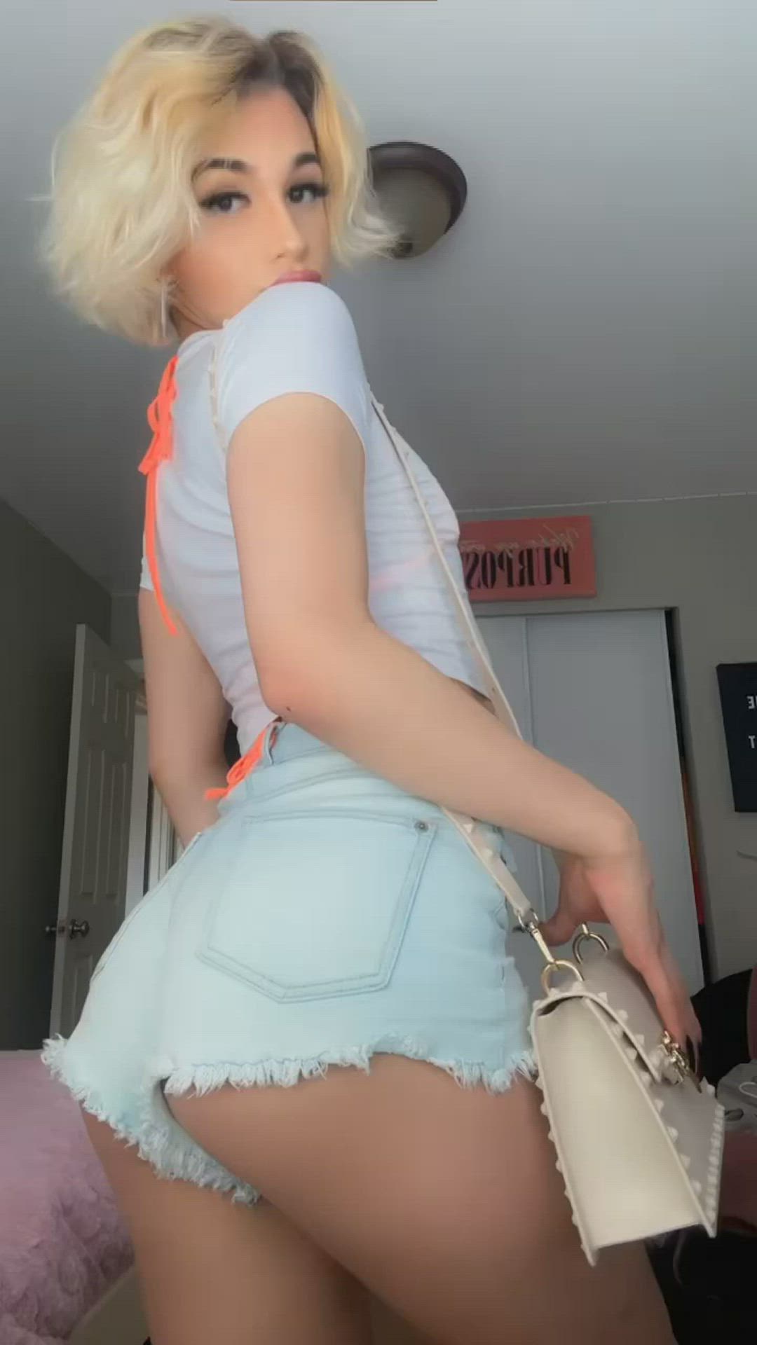 Izadolla <strong>@izadolla</strong> in big ass blonde booty porn video