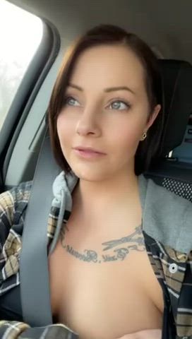 Jaedynnrose <strong>@jaedynnrose2.0</strong> in r/caughtpublic titty drop small tits flashing boobs milf porn video