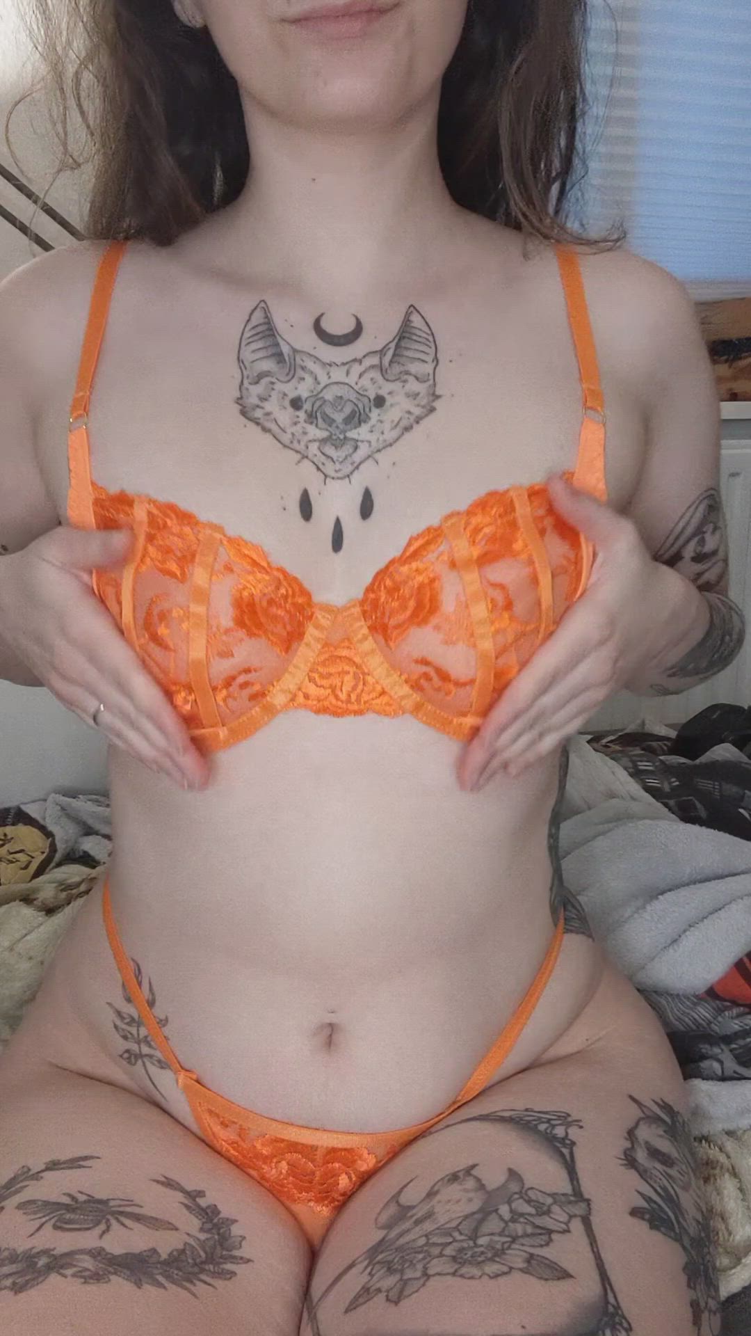 Jennadams <strong>@jennsjuicycake</strong> in natural tits amateur boobs porn video