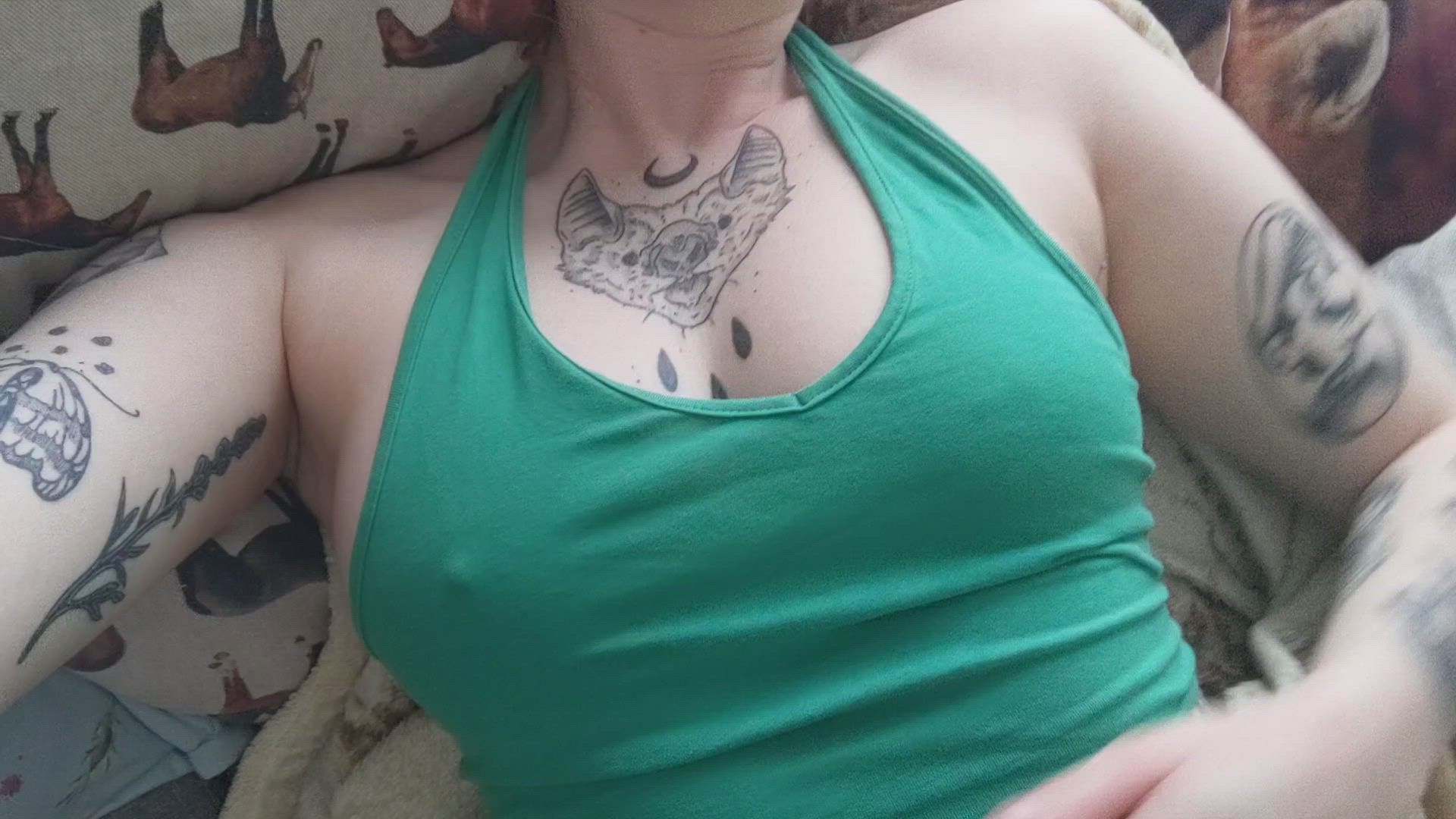 Jennadams <strong>@jennsjuicycake</strong> in natural tits amateur boobs porn video