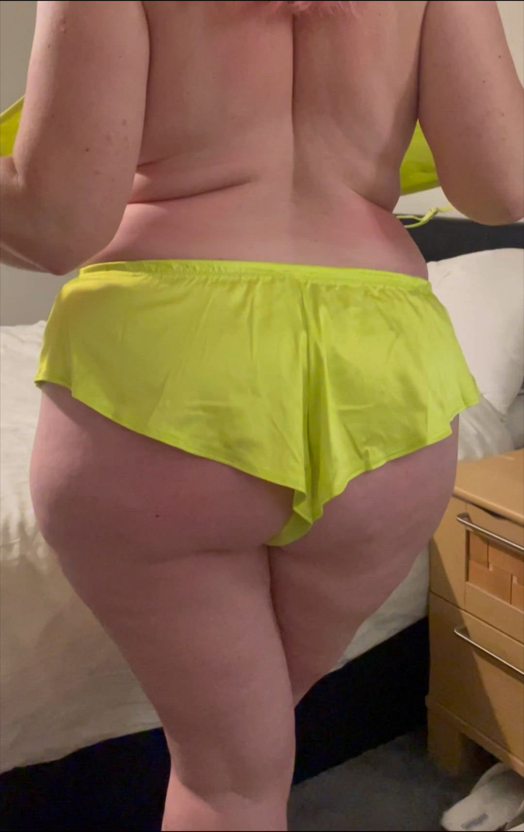 Jennymilfj <strong>@jonesjenny</strong> in porn video