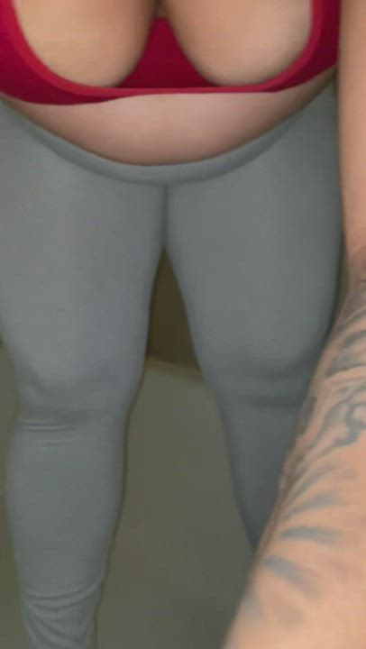 Jess <strong>@mylilprincezzfeet</strong> in porn video