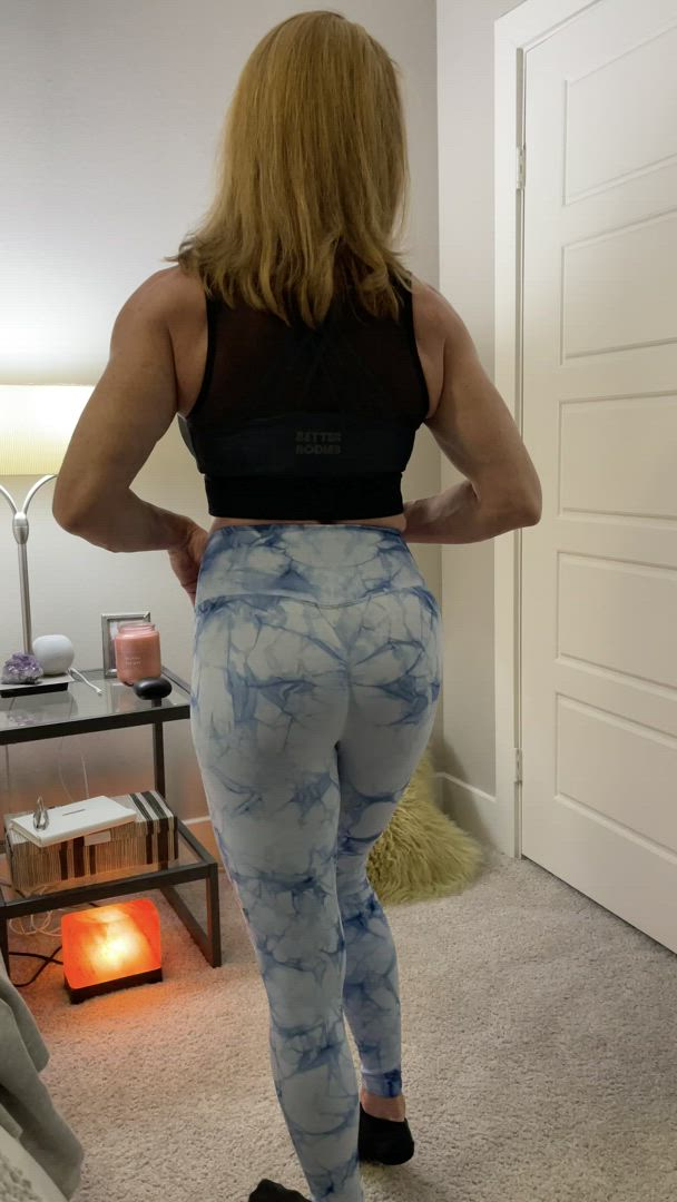 Jewels <strong>@fitwifejewelsvip</strong> in porn video