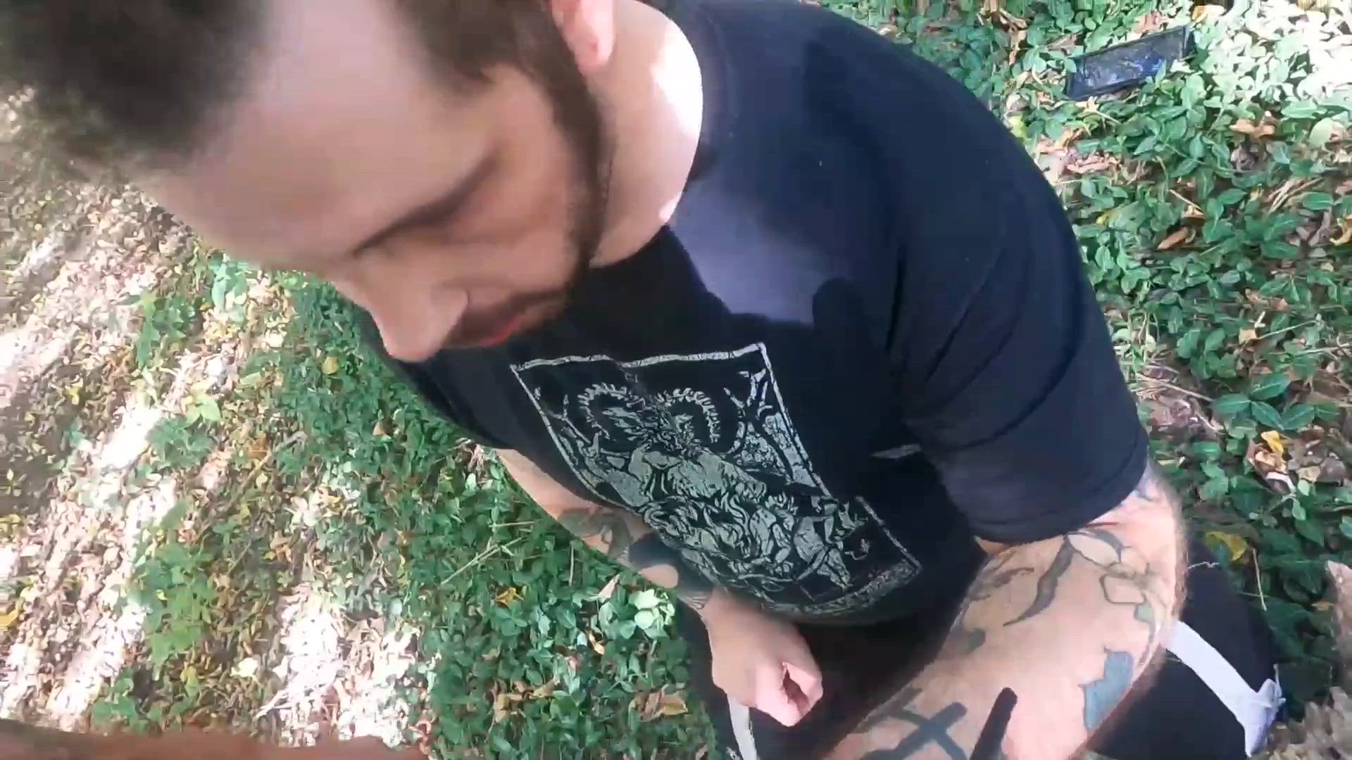 Johnnytrigger <strong>@johnnytrigger</strong> in cum in mouth big dick outdoor sucking porn video