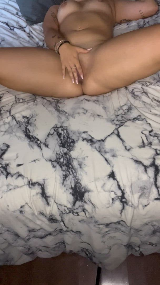 Juicypeachesgirl <strong>@juicypeachesgirl</strong> in porn video