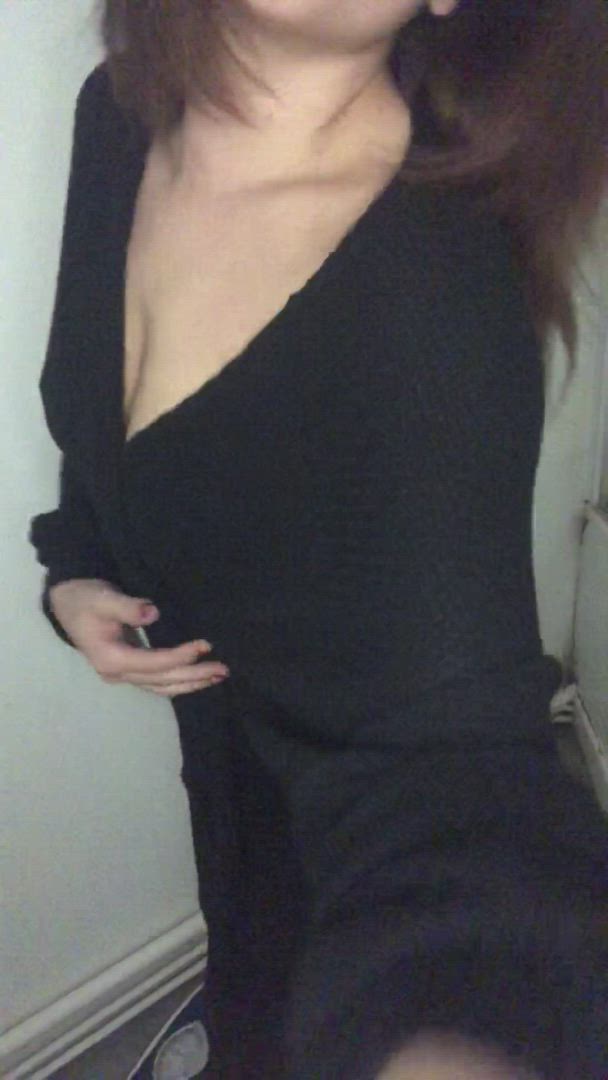 Juliehot <strong>@julie_hotmom</strong> in natural tits brunette hotwife porn video