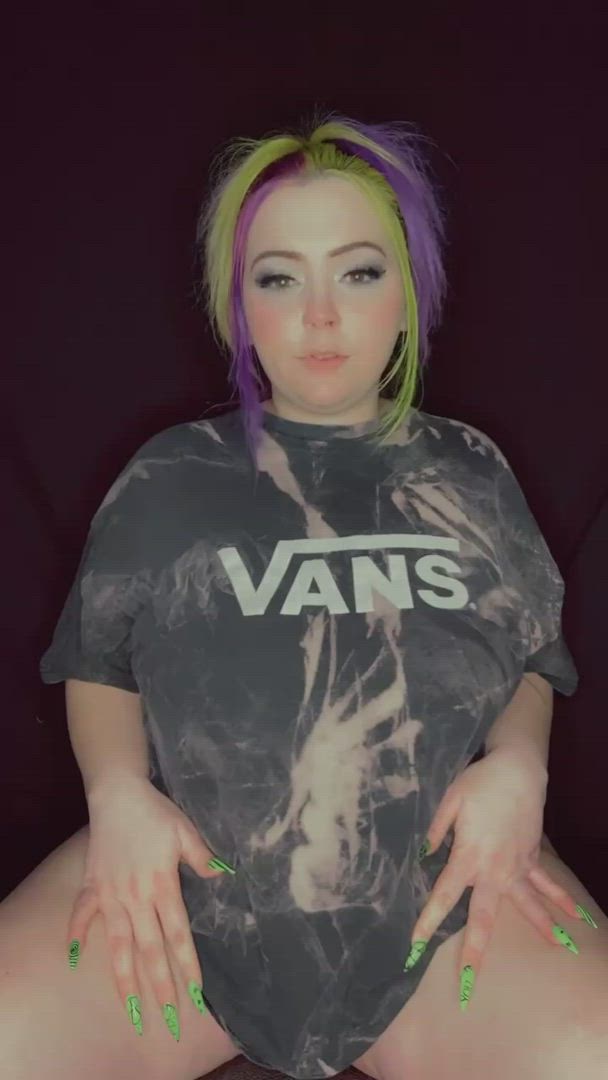 K Smoke <strong>@the710cannabish</strong> in big natural tits belly button flashing chubby boobs bbw porn video