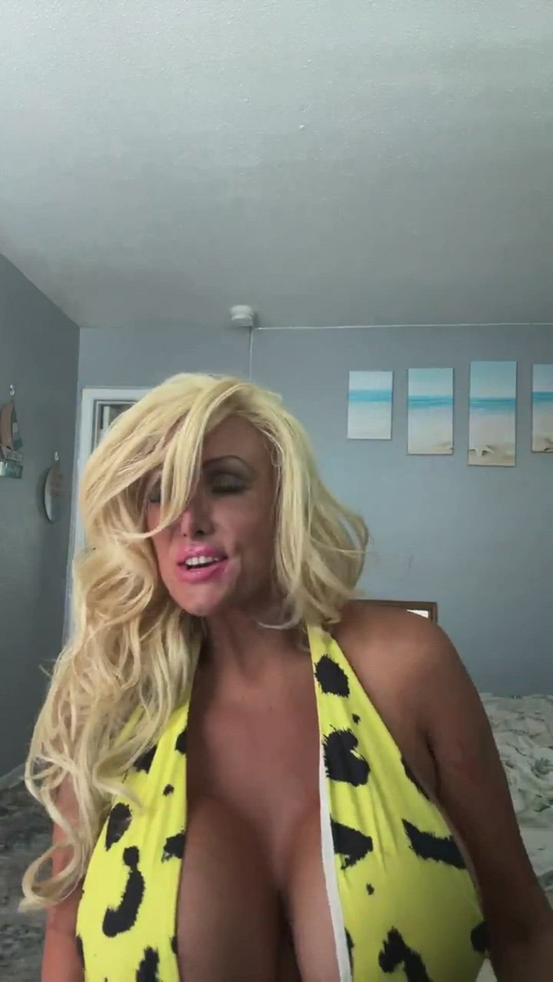 Kacey Diamonds <strong>@therealkaceydiamonds</strong> in porn video