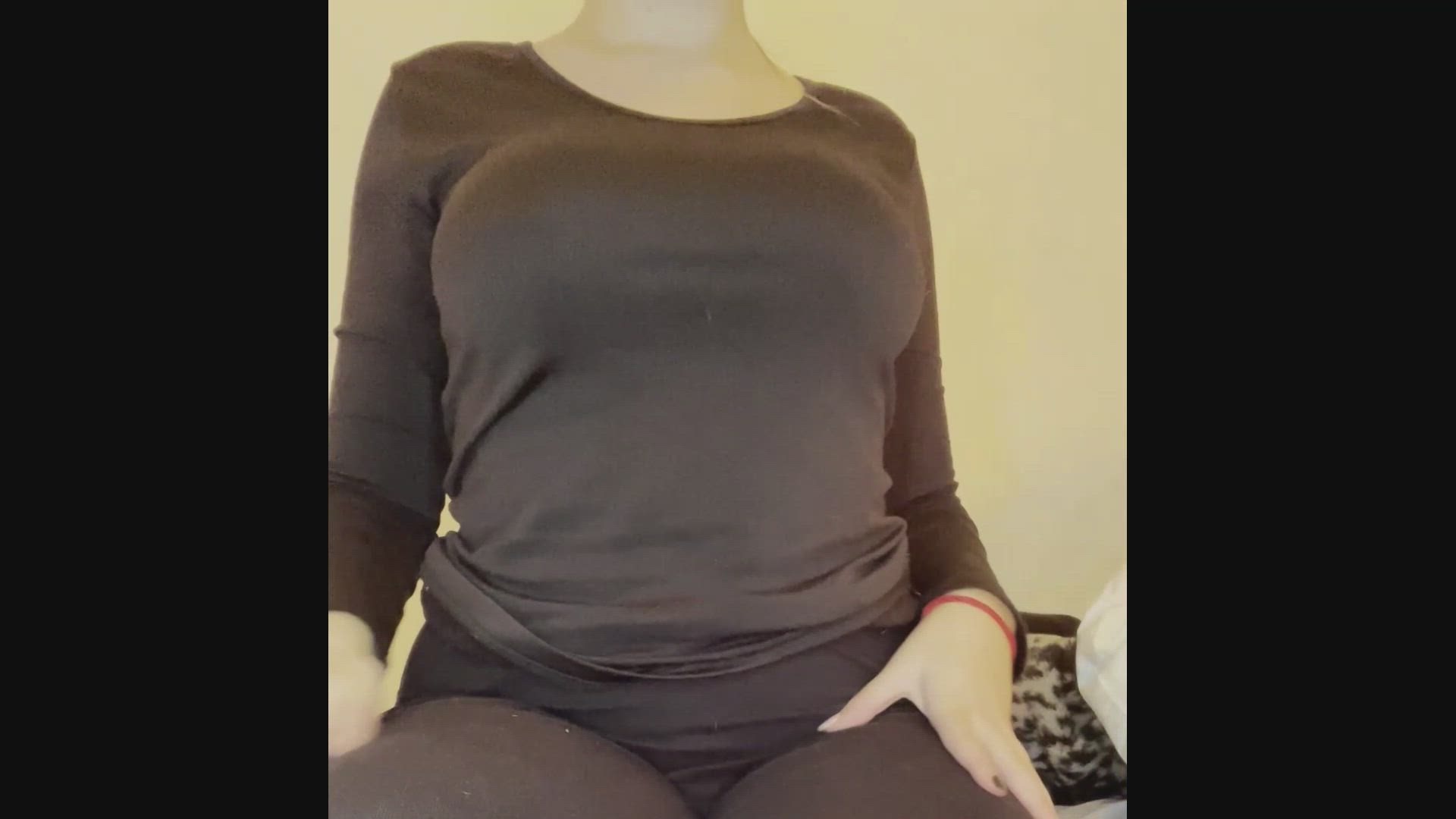 Karmakaa22 <strong>@ericabat</strong> in titty drop titty fuck tits porn video