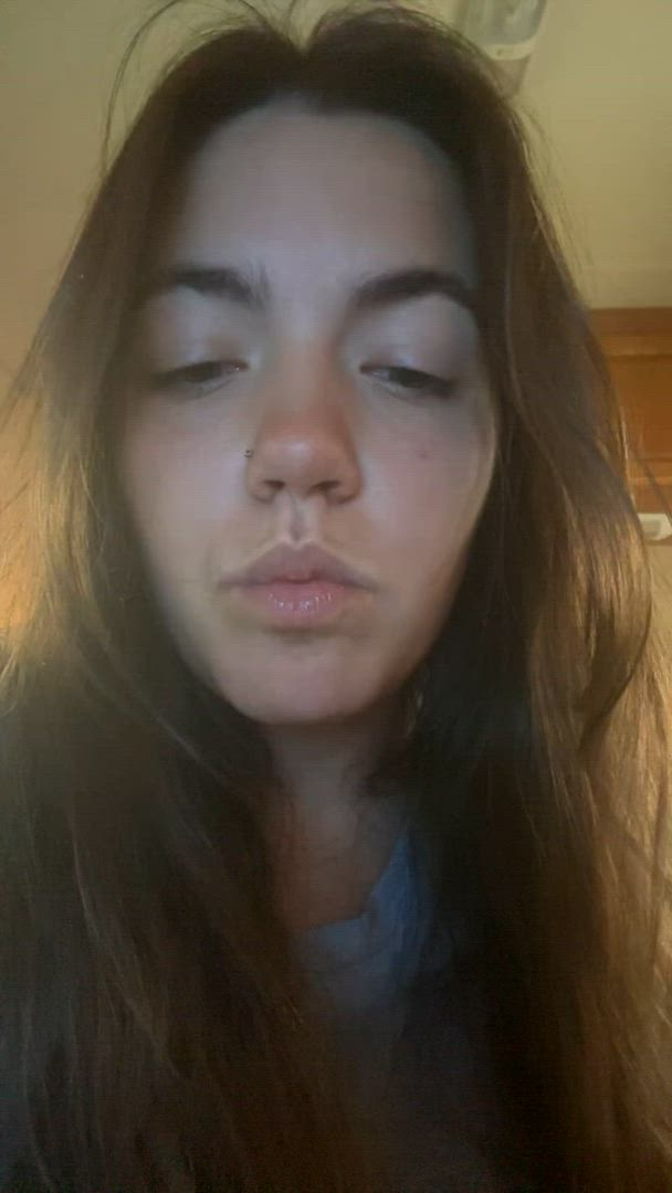 Kenzibebe <strong>@kenzibebe98</strong> in porn video