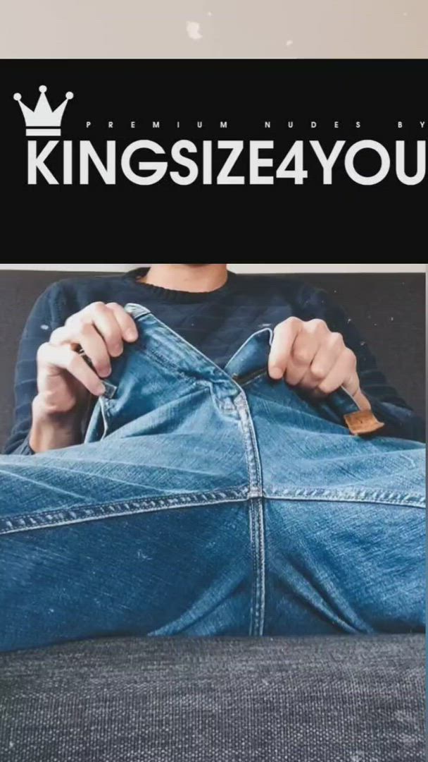 KINGSIZE4YOU <strong>@kingsizeforyou</strong> in cock worship boyfriend big dick onlyfans solo teen porn video