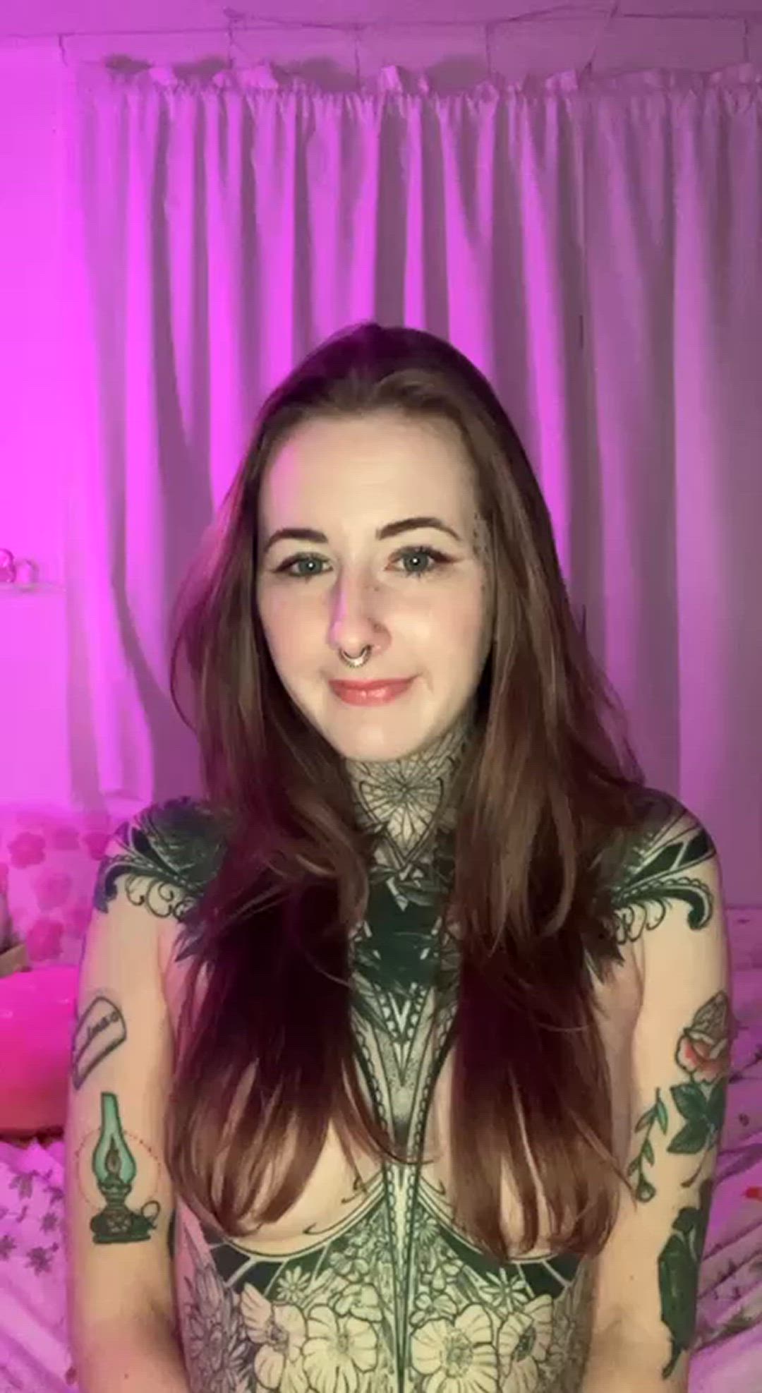 Kinkyhoneybee <strong>@honeybee7991</strong> in porn video