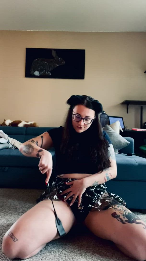 Kitten <strong>@r3dlipclassic</strong> in porn video