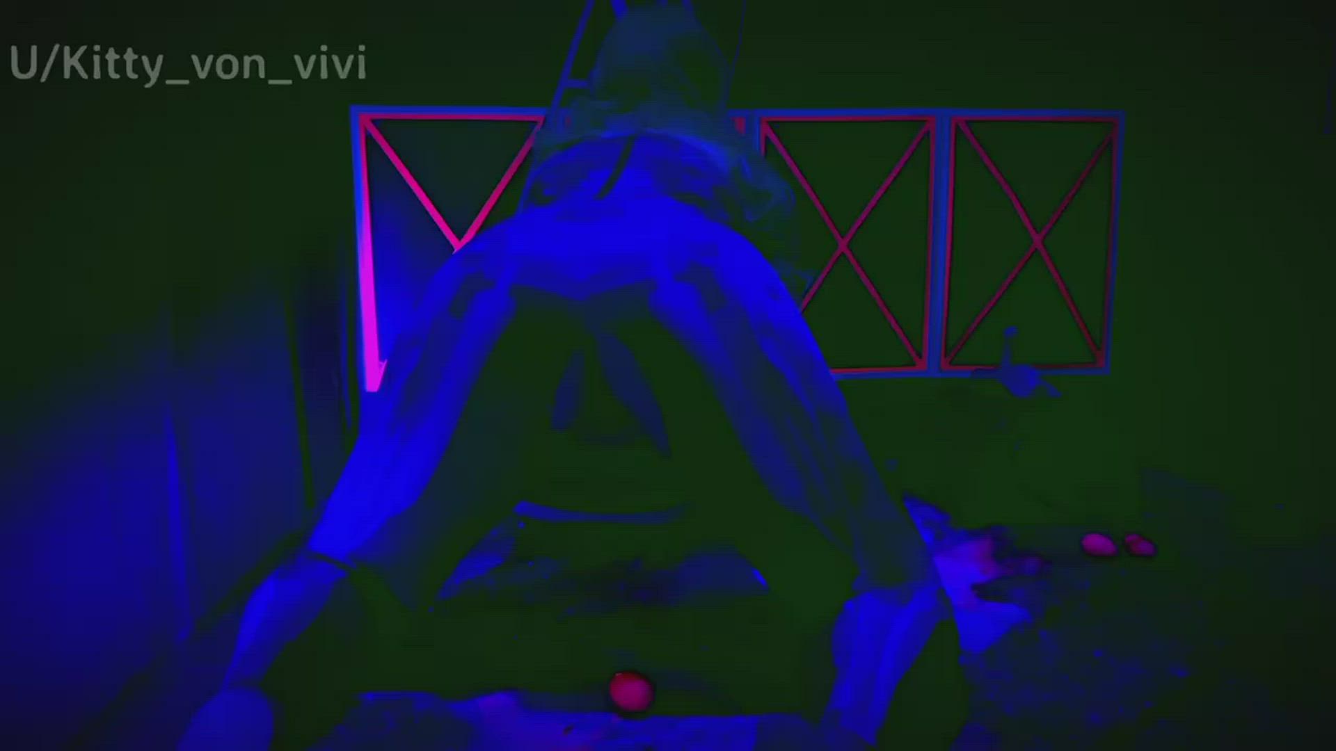 Kitty_von_vivi <strong>@kitty_von_vivi</strong> in object insertion cosplay alien porn video