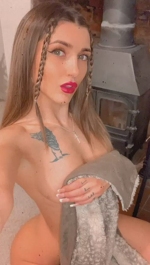 Kourtneytthorupskirt ? <strong>@kourtthoraa</strong> in porn video
