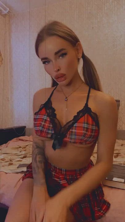 Ksenia Adolf <strong>@ksenia_adolf</strong> in porn video