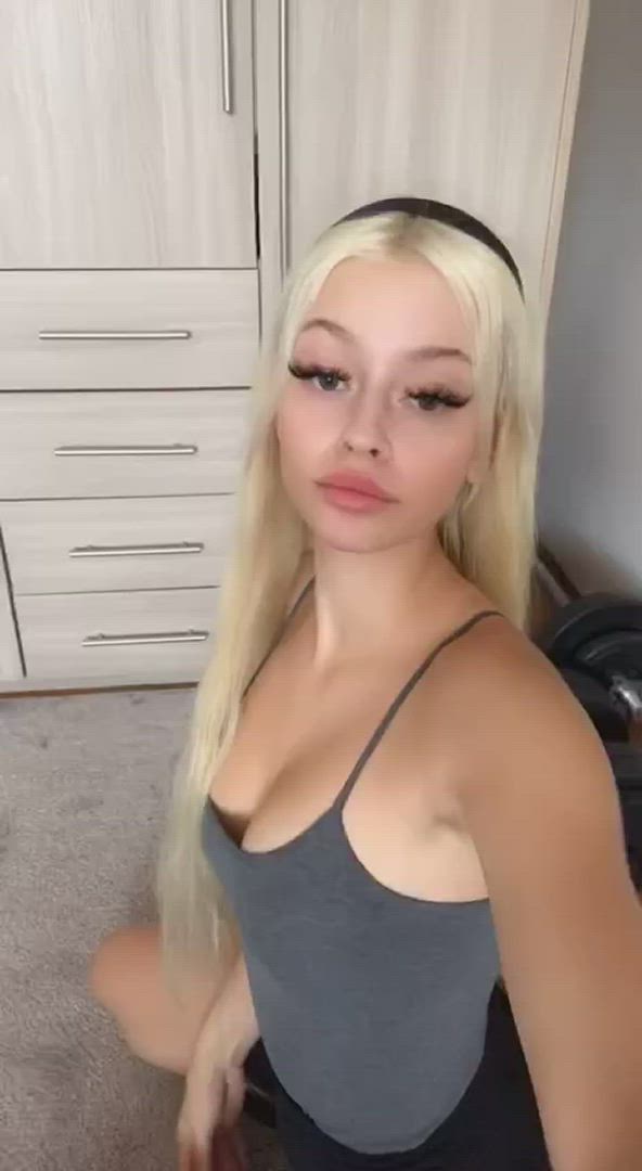 Lanayoung18 <strong>@lanaaayoung</strong> in porn video