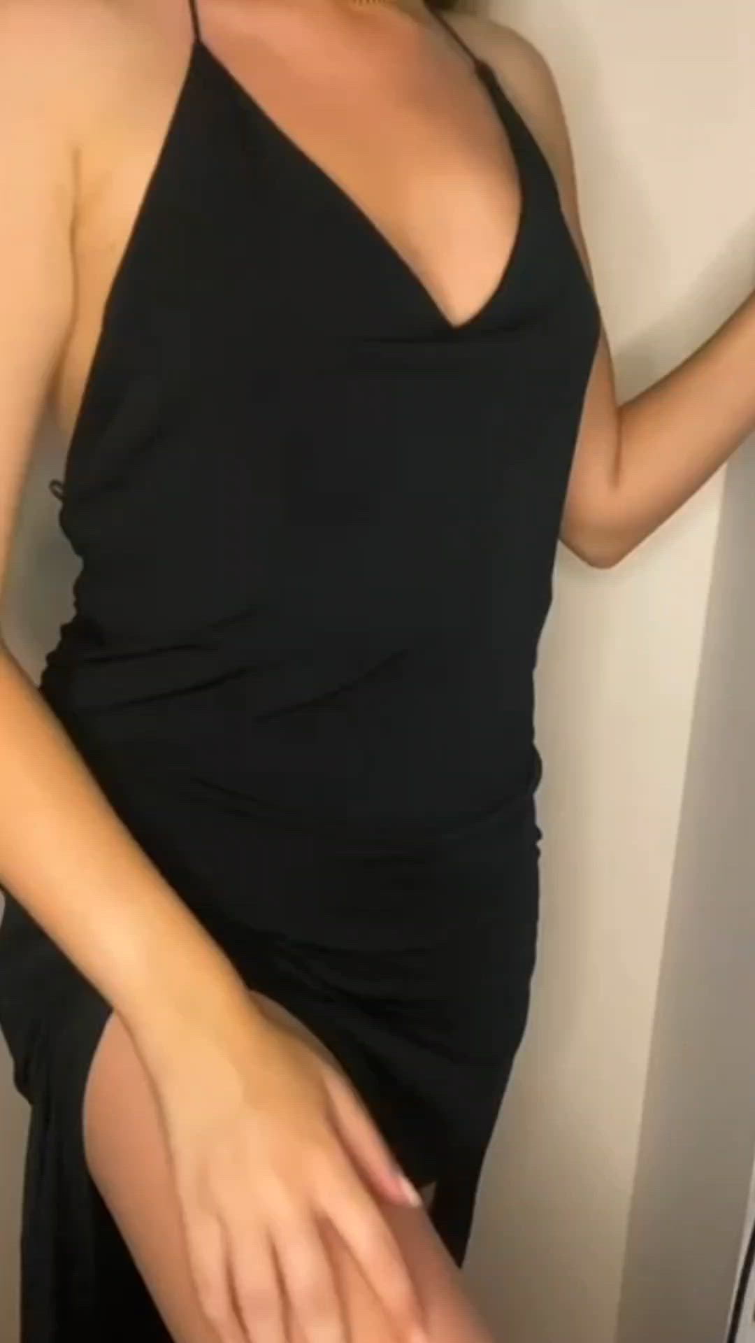 Laylaaas <strong>@laylaaaass</strong> in butt plug booty ass porn video