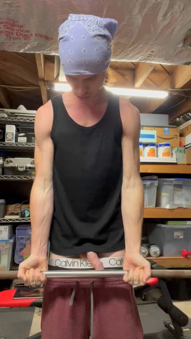 Leonkennedyxx <strong>@rippedandred</strong> in porn video