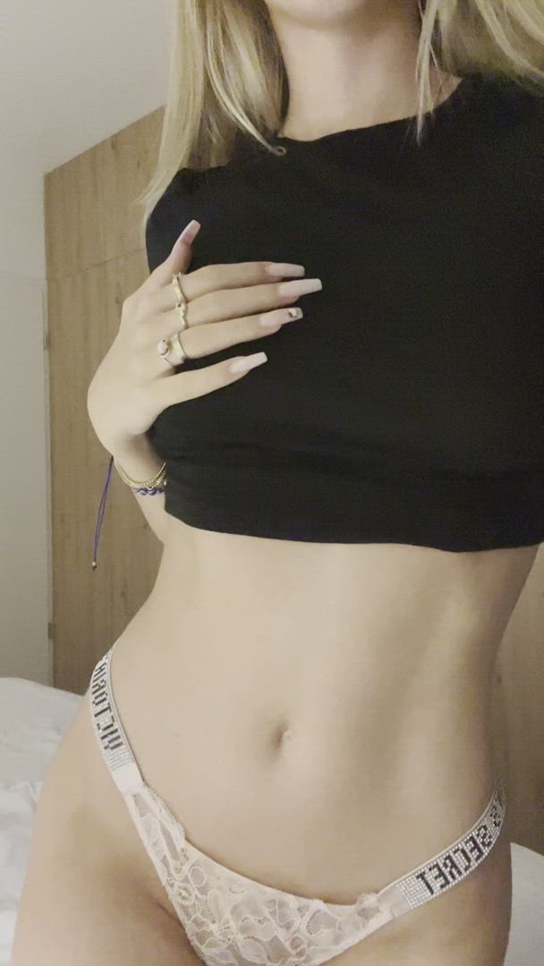 Liagraaay <strong>@liaagray</strong> in porn video