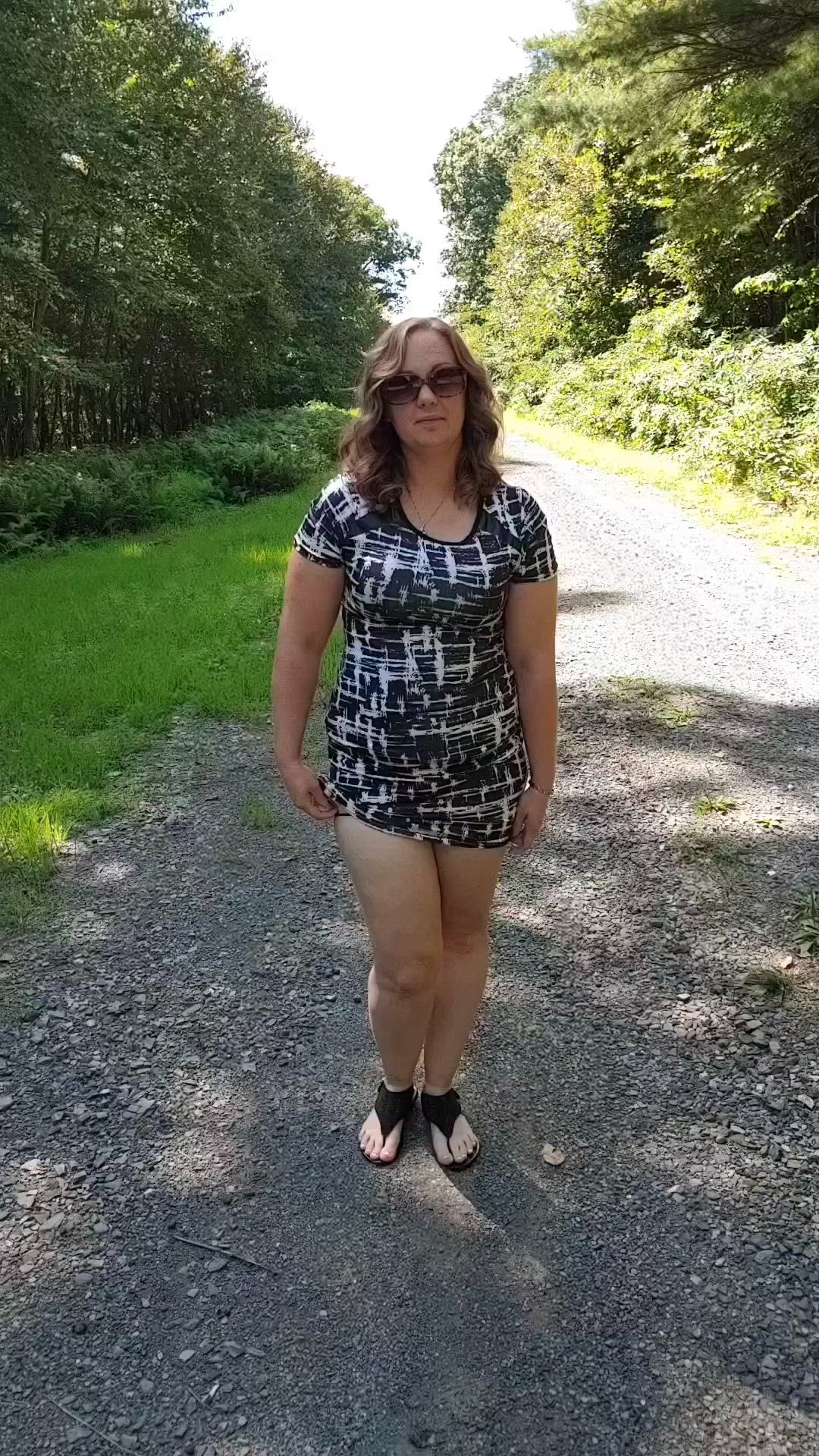 Lianamarie0917 <strong>@lianamarievip0917</strong> in thick thighs fingering dress porn video