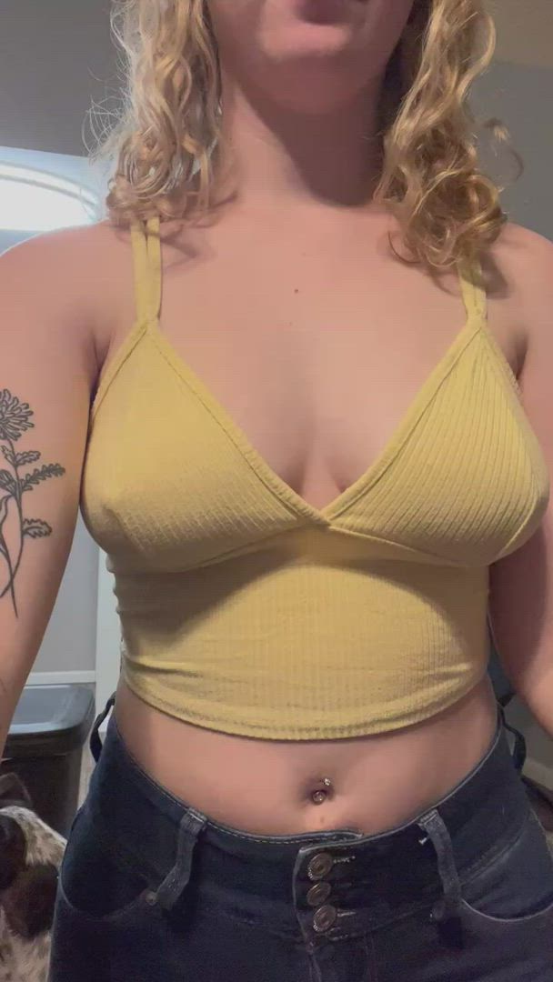 Lilly_in_bloom <strong>@lilly_in_bloom</strong> in titty drop amateur blonde porn video