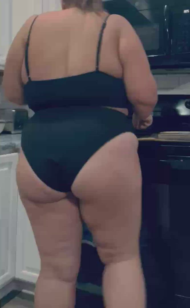 Lily  <strong>@lilyblaze6</strong> in porn video