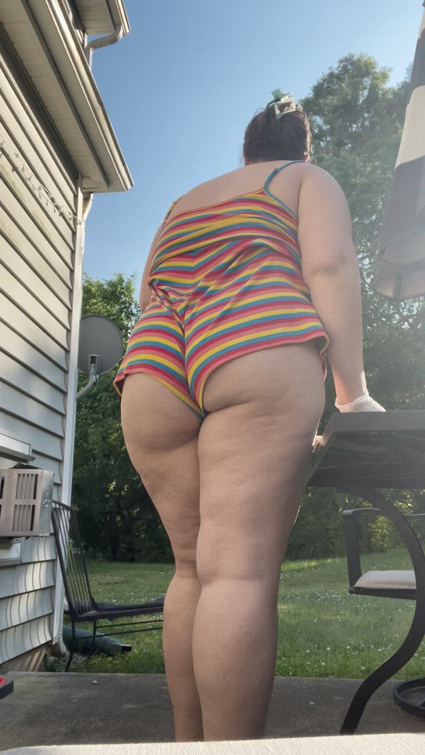 Lily  <strong>@lilyblaze6</strong> in shaking ass big tits big ass teasing pawg bbw porn video