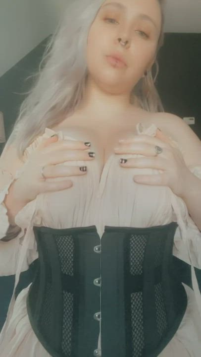 Lilyxxnile  <strong>@lilyxxnile</strong> in bouncing natural tits titty drop corset boobs porn video