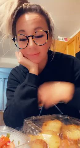 Lindsaylovesu <strong>@lindsay_loves_u</strong> in porn video
