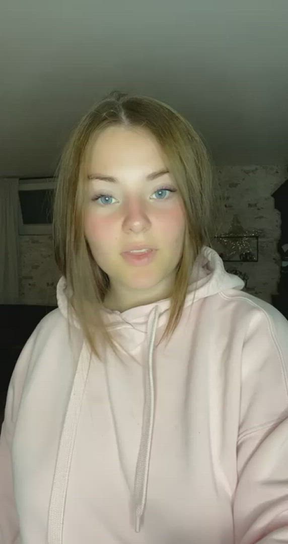 Lisaangelina <strong>@lisaangelinaa</strong> in porn video