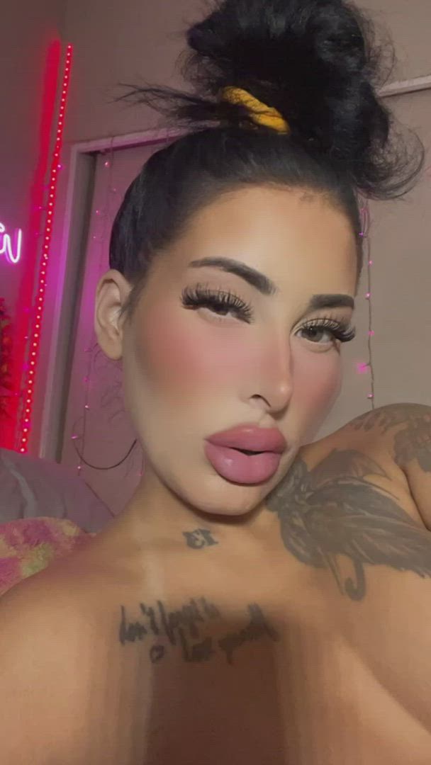 Lita2sweet <strong>@litasweet</strong> in fetish lipstick r/lipsthatgrip porn video
