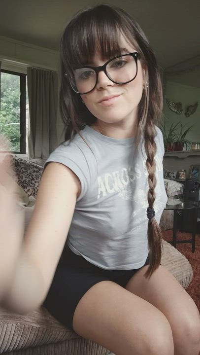 Littleleah <strong>@littleleah100</strong> in small tits british ass porn video