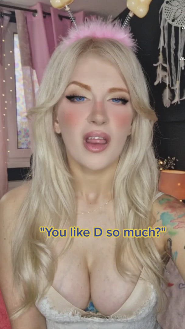 LizzieYung <strong>@lizzflixxx</strong> in big natural tits onlyfans big ass ahegao blonde teen porn video