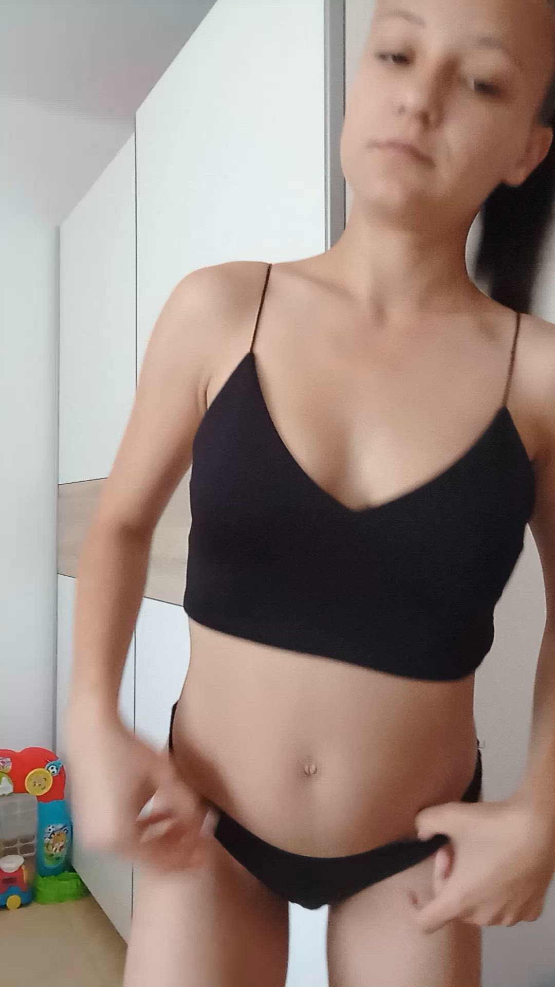 Lizzplay <strong>@lizzplay</strong> in porn video