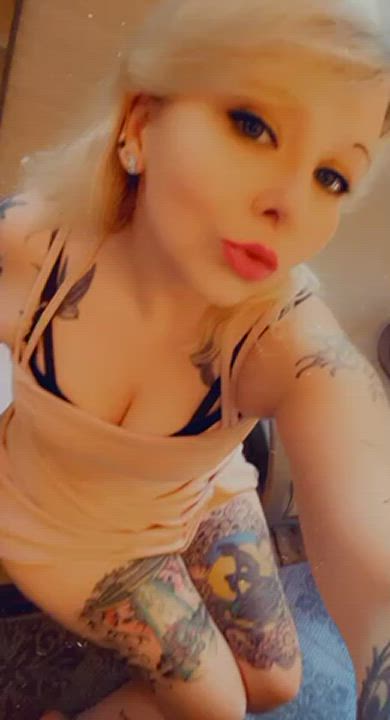 Lizzy.Loli <strong>@lizzy.loli</strong> in pussy spread pussy lips spreading teasing porn video