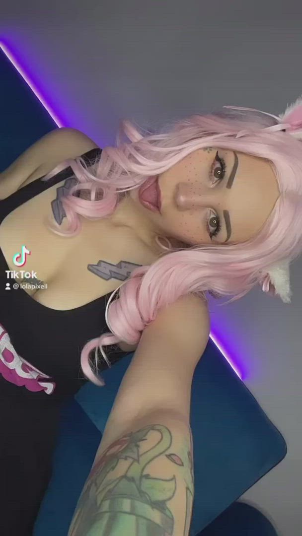 Lola <strong>@lola_pixel</strong> in porn video
