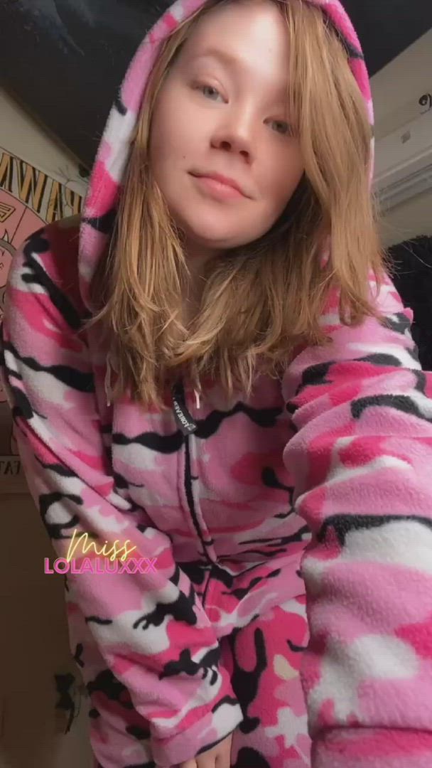 Lolaluxxx <strong>@misslolaluxxx</strong> in porn video