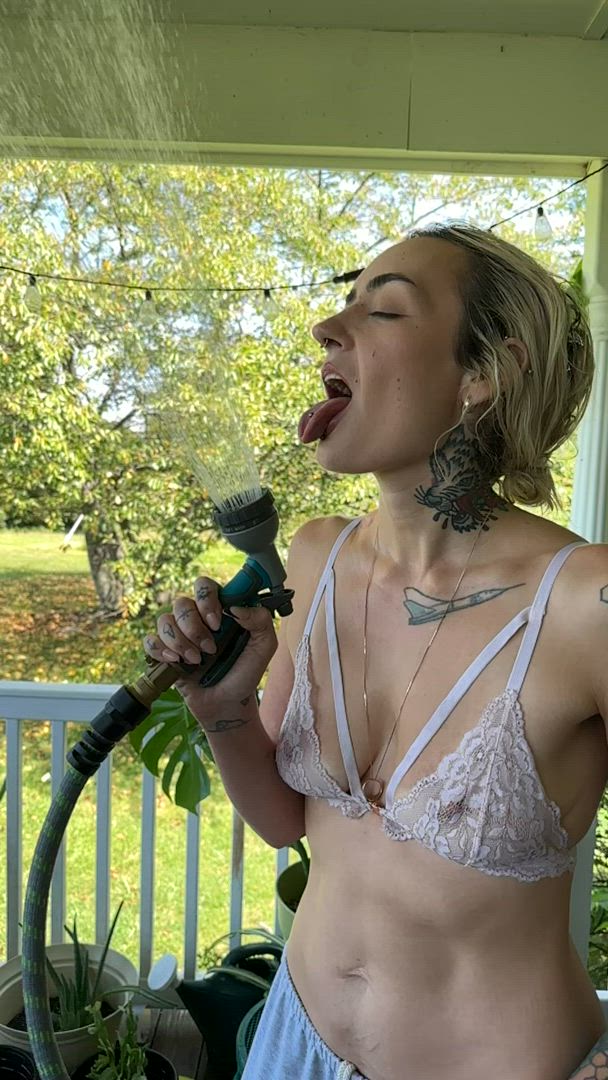 LouieBeeMine <strong>@louiebee</strong> in porn video